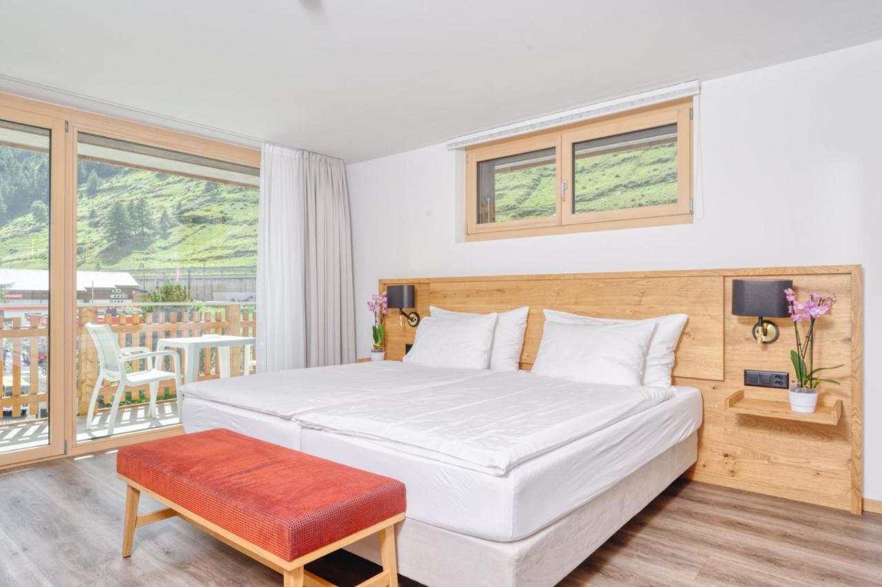 Naco Aparthotel By Arca Spa Zermatt Exterior photo