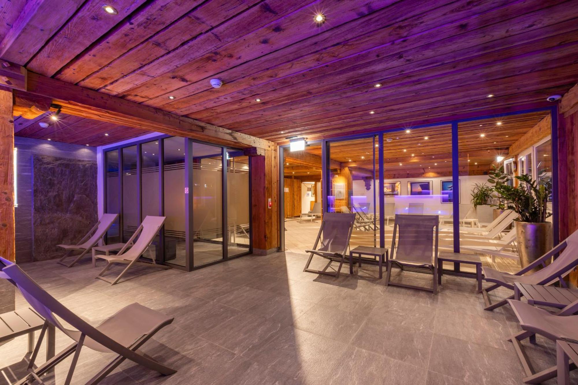 Naco Aparthotel By Arca Spa Zermatt Exterior photo